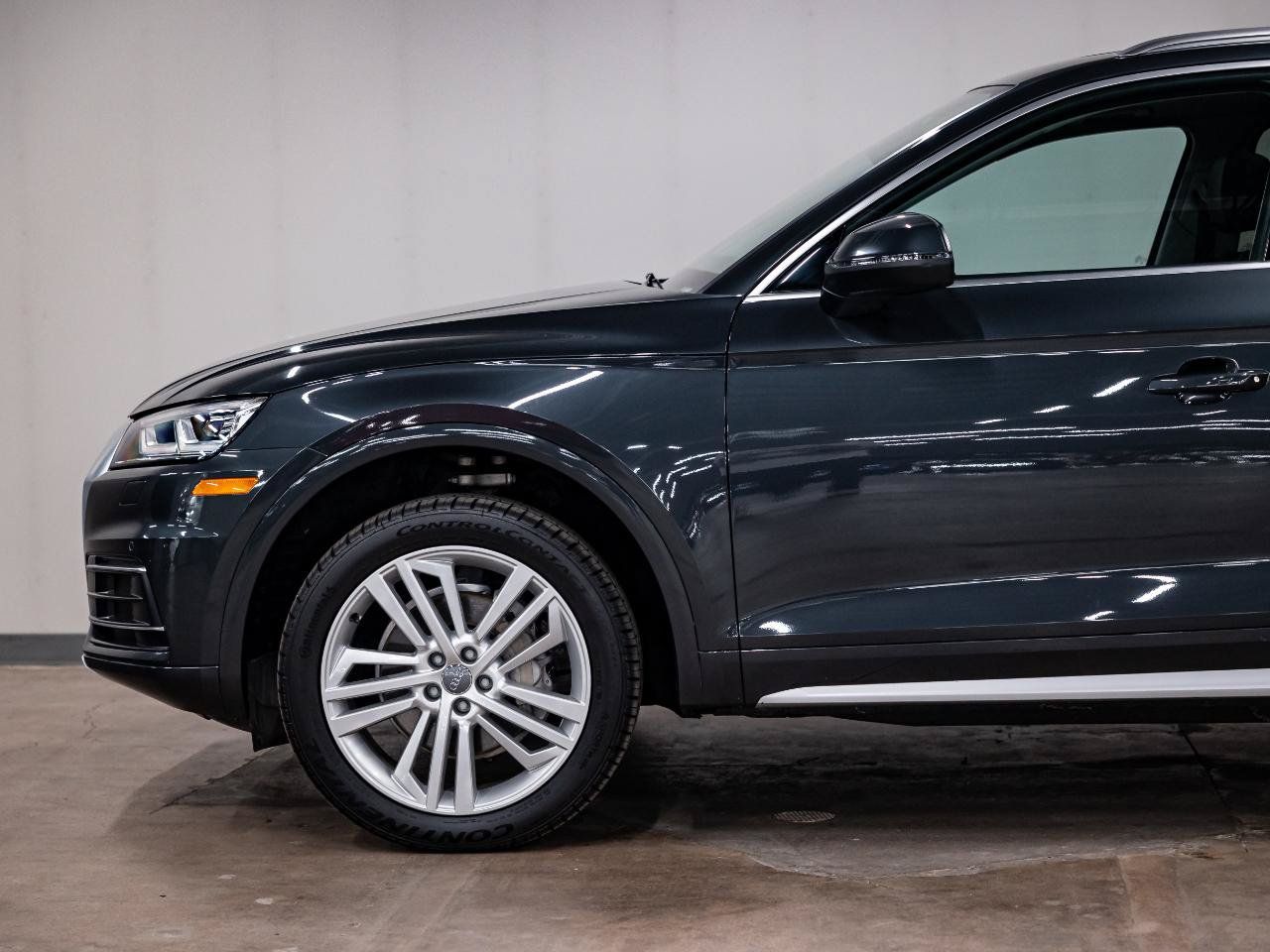 Used 2018 Audi Q5 2.0T Premium Plus w/ Premium Plus Package AWD/4WD image 23