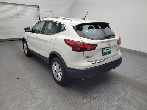 Used 2018 Nissan Rogue Sport SV AWD/4WD image 5