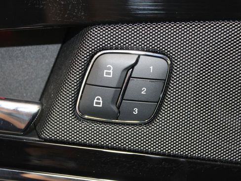 Used 2022 Lincoln Nautilus Reserve w/ Equipment Group 201A image 42