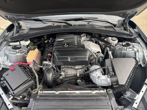 Used 2023 Chevrolet Camaro LT image 33