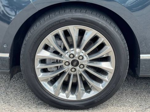 Used 2023 Ford Edge Titanium w/ Equipment Group 301A AWD/4WD image 43