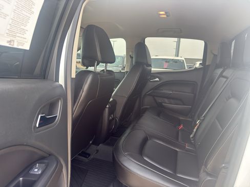 Used 2022 Chevrolet Colorado ZR2 w/ ZR2 Dusk Special Edition AWD/4WD image 30