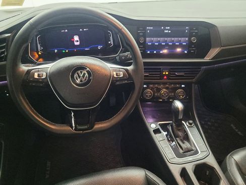 Used 2020 Volkswagen Jetta SEL Premium image 22