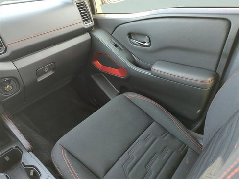 Certified 2023 Nissan Frontier PRO-4X w/ Pro Convenience Package image 18
