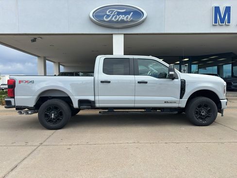 New 2026 Ford F250 XL w/ STX Appearance Package AWD/4WD image 7