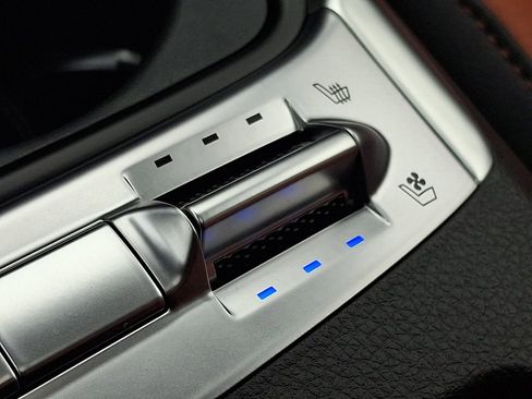 New 2026 Kia Carnival SX Prestige image 16