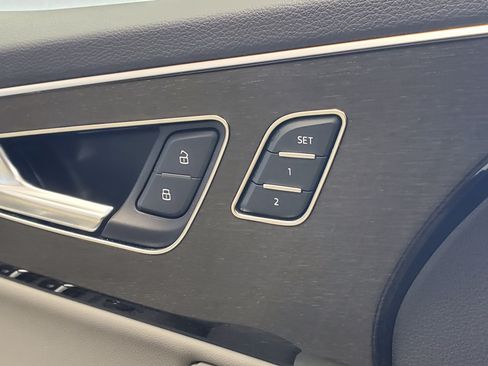 Used 2023 Audi Q7 3.0T Premium Plus image 23