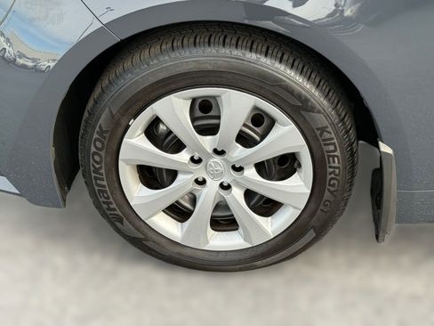 Certified 2025 Toyota Corolla LE image 11