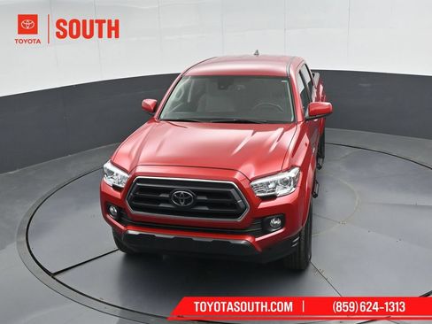 Used 2023 Toyota Tacoma SR5 AWD/4WD image 45