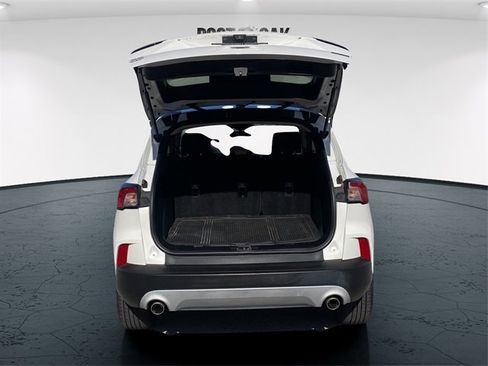 Used 2020 Ford Escape SE Sport image 14