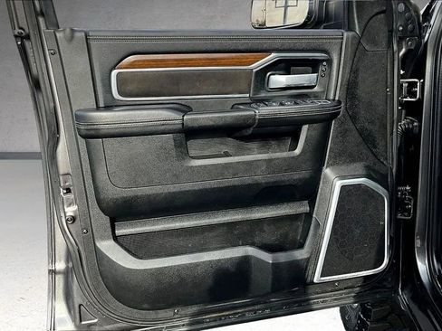 Used 2022 RAM 2500 Laramie AWD/4WD image 21