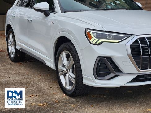Used 2019 Audi Q3 2.0T Premium Plus w/ Premium Plus Package image 9