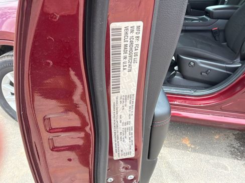 Used 2026 Dodge Durango GT RWD image 33