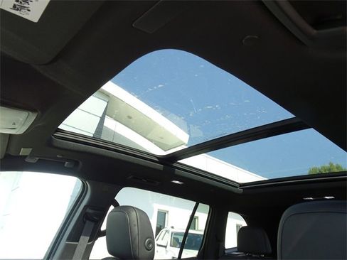 New 2026 GMC Acadia Elevation w/ Black Edition image 14