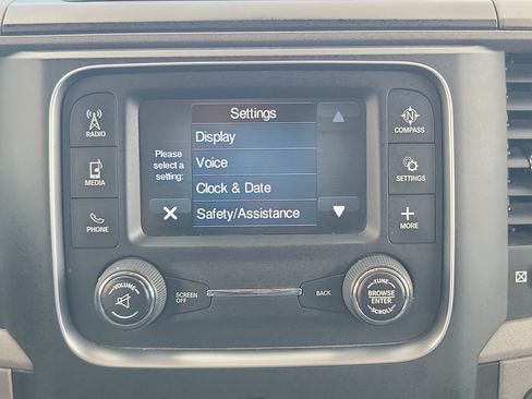 Used 2019 RAM 1500 Tradesman w/ Tradesman SXT Package RWD image 23