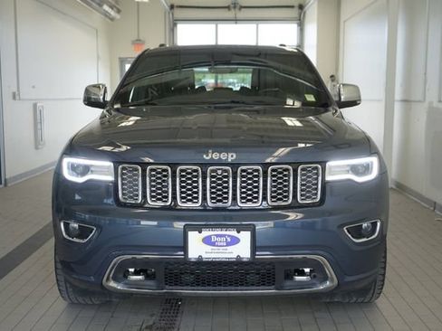 Used 2020 Jeep Grand Cherokee Overland AWD/4WD image 18