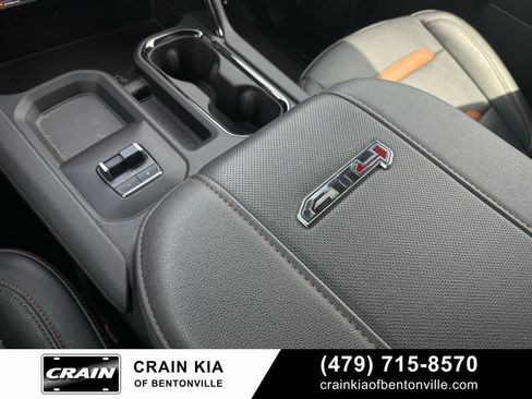 Used 2024 GMC Sierra 2500 AT4 w/ AT4 Premium Plus Package AWD/4WD image 19