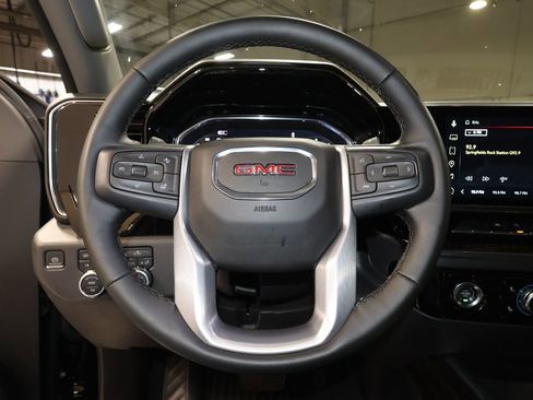 Certified 2024 GMC Sierra 1500 Elevation w/ X31 Off-Road Package image 10