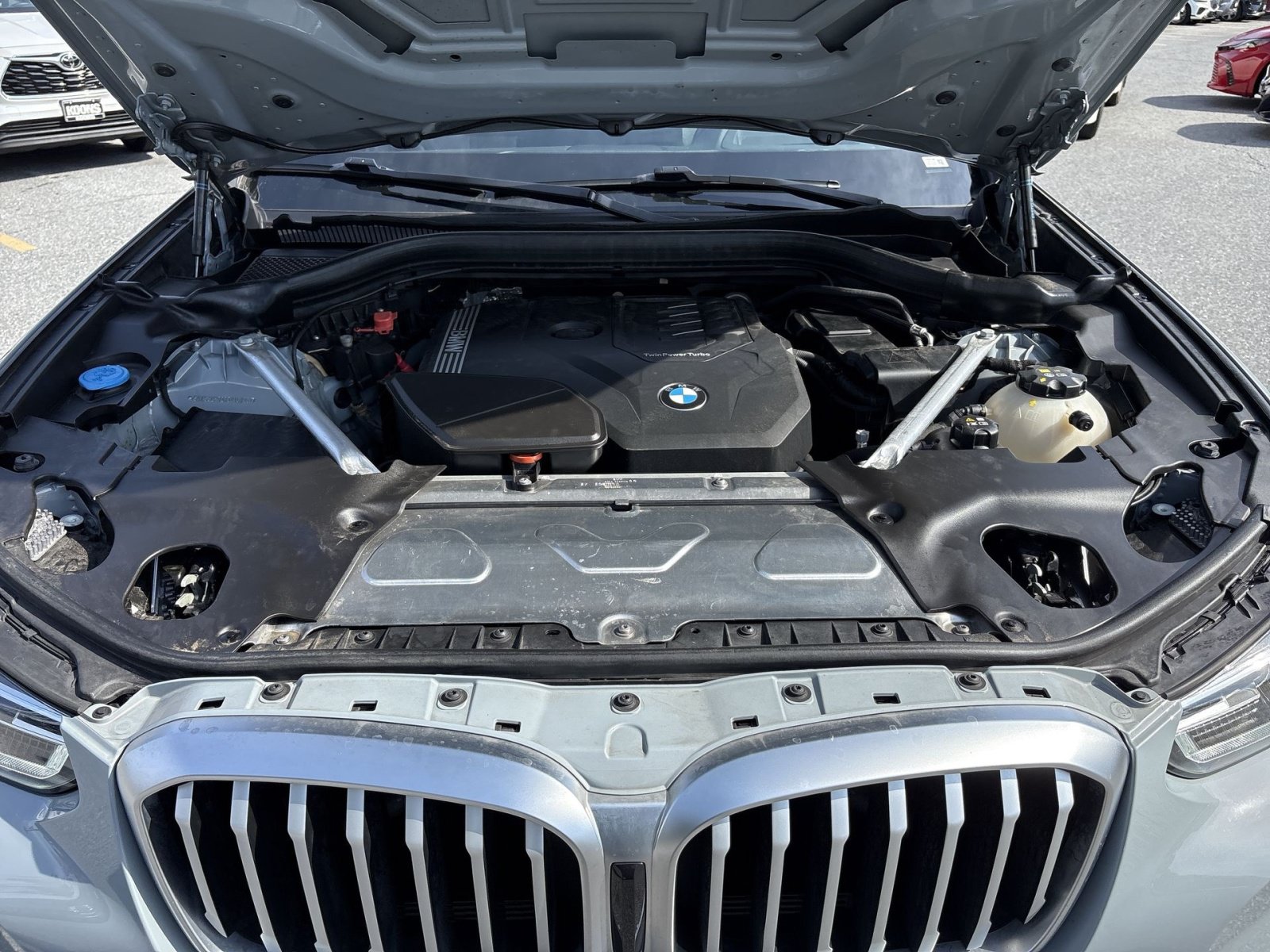 Used 2024 BMW X3 xDrive30i w/ Premium Package AWD/4WD image 28