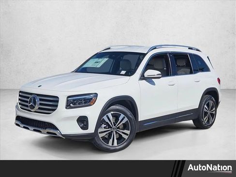 New 2026 Mercedes-Benz GLB 250 image 1