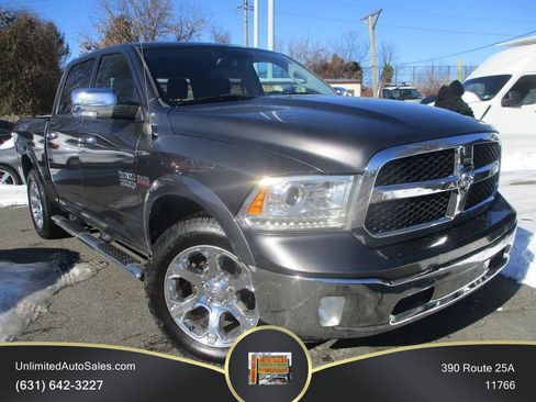 Used 2016 RAM 1500 Laramie w/ Convenience Group AWD/4WD image 2