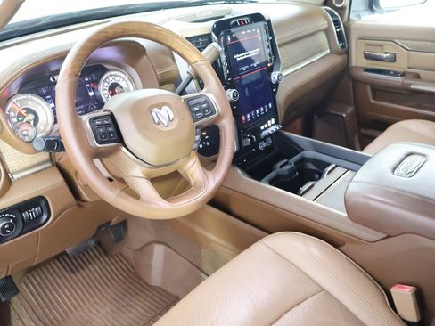 Used 2019 RAM 2500 Limited AWD/4WD image 32