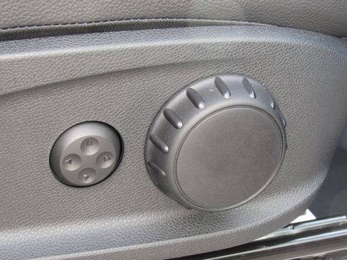 New 2025 Mercedes-Benz Sprinter 4500 image 18