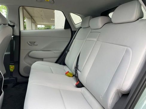 New 2025 Hyundai Kona SEL image 25