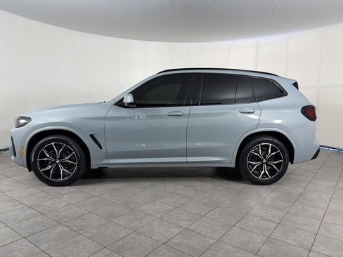 Used 2024 BMW X3 xDrive30i w/ Premium Package w/ZPA AWD/4WD image 2