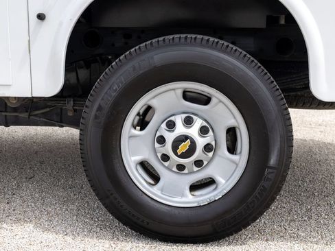 Used 2019 Chevrolet Silverado 2500 W/T w/ WT Convenience Package RWD image 23