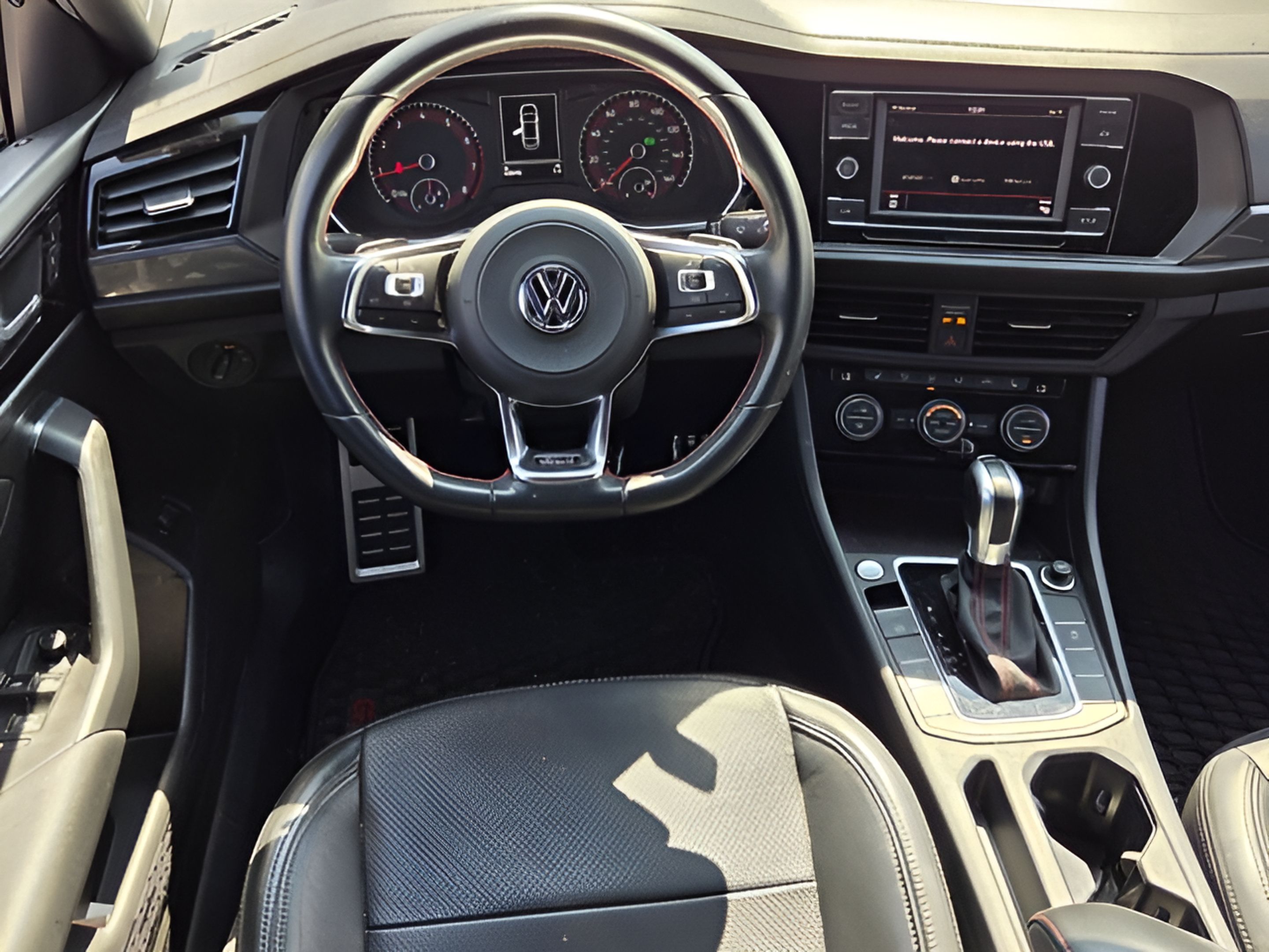Used 2019 Volkswagen Jetta GLI FWD image 10