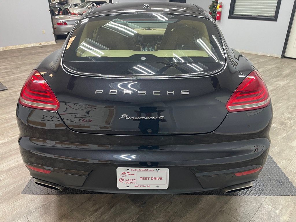 Used 2014 Porsche Panamera image 12