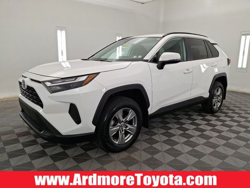 Used 2023 Toyota RAV4 XLE AWD/4WD image 1