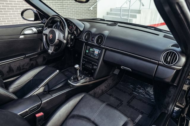 Used 2010 Porsche Boxster RWD image 20