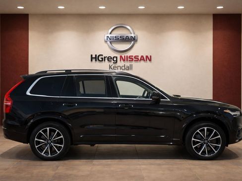 Used 2019 Volvo XC90 T5 Momentum w/ Advanced Package FWD image 4