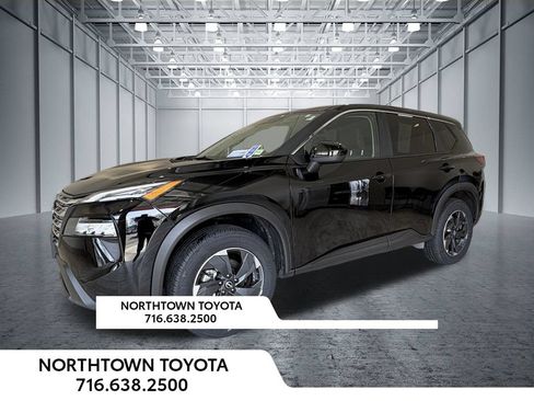 Used 2025 Nissan Rogue SV AWD/4WD image 1