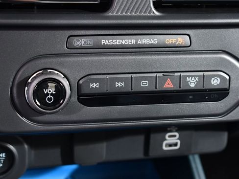 New 2026 Ford Maverick XLT w/ XLT Luxury Package AWD/4WD image 27