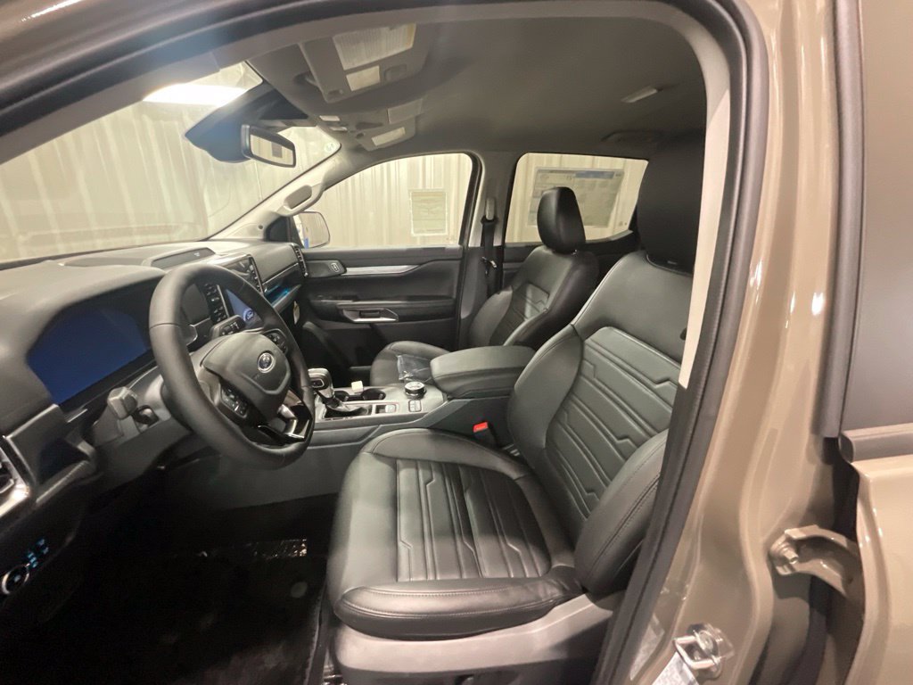 New 2026 Ford Ranger Lariat w/ FX4 Off-Road Package AWD/4WD image 9