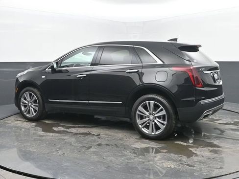 Certified 2025 Cadillac XT5 Premium Luxury image 3
