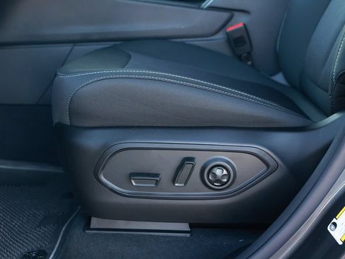 New 2026 Jeep Grand Cherokee Laredo RWD image 16