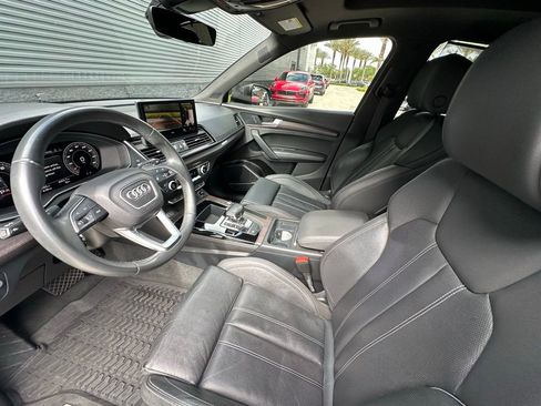 Used 2021 Audi Q5 Prestige w/ Prestige Package AWD/4WD image 4