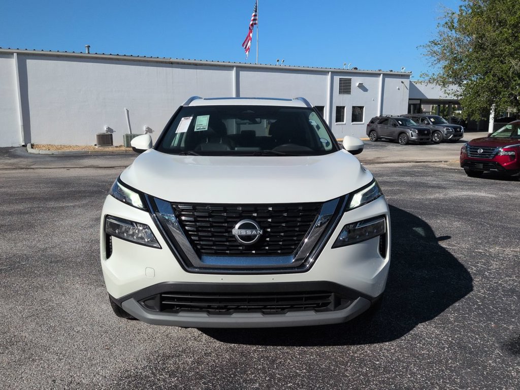 Used 2023 Nissan Rogue SV w/ SV Premium Package AWD/4WD image 9