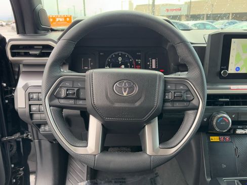 Certified 2025 Toyota Tacoma SR5 image 21