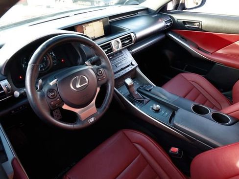 Used 2015 Lexus IS 350 image 3