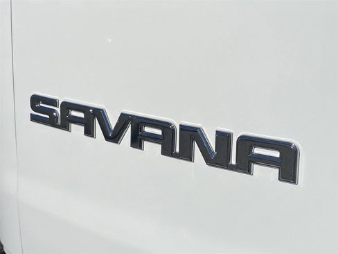 Used 2023 GMC Savana 2500 Extended w/ Driver Convenience Package image 33