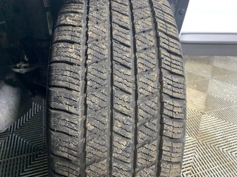 Used 2017 GMC Terrain SLT w/ Driver Alert Package I AWD/4WD image 35