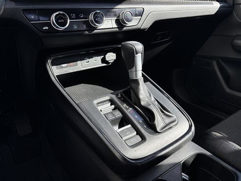 Certified 2024 Honda CR-V EX image 25