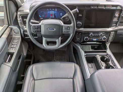 Used 2024 Ford F250 Lariat w/ Lariat Ultimate Package AWD/4WD image 11