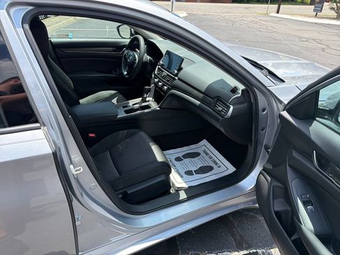 Used 2019 Honda Accord LX image 43