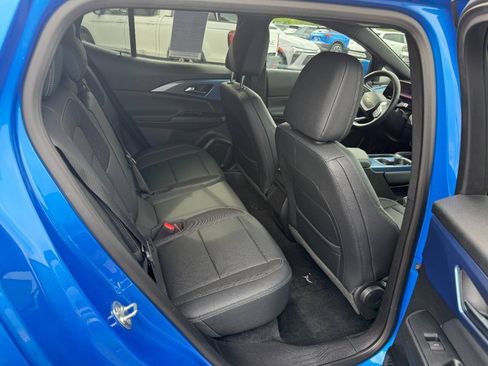 Used 2024 Chevrolet Equinox EV LT AWD/4WD image 11